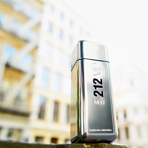 Carolina Herrera 212 Vip Men