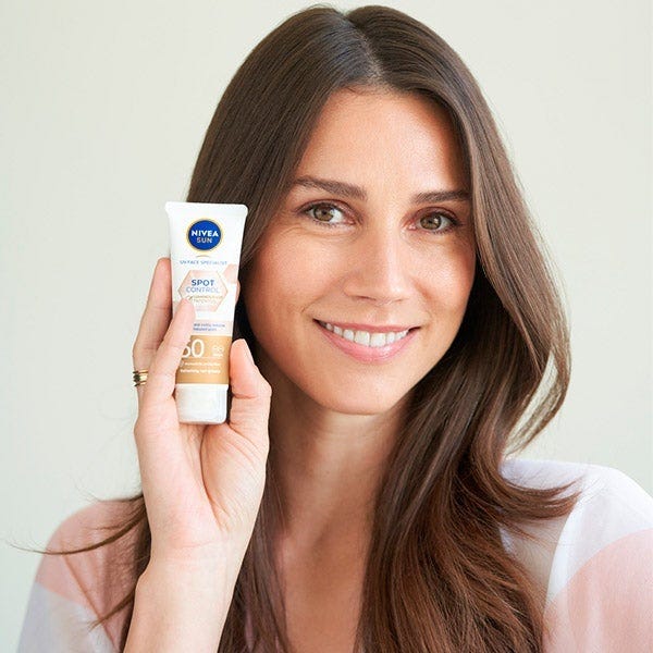 Nivea Luminous 630 Fluido Anti-Manchas SPF50