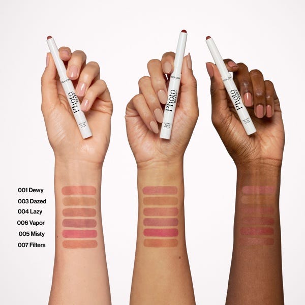 Revlon Photoready Instant Blur Lip Liner