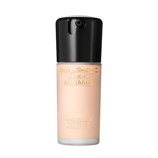 Studio Radiance Serum-Powered Foundation
