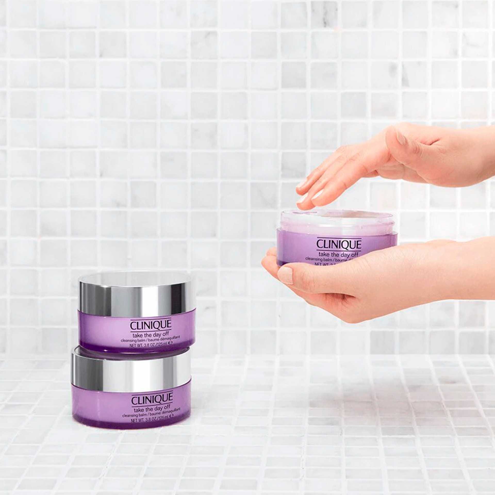 Clinique Take The Day Off